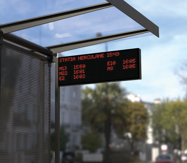 Panou de informare călători (PID), LED exterior P1.8 / P2.5 / P4